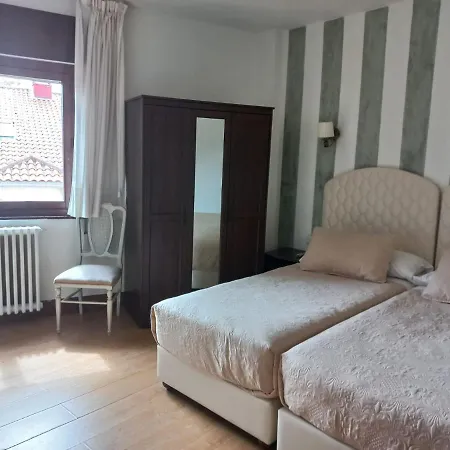 Szálloda Marina 2*